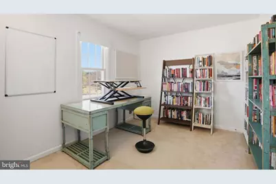 5700 Lake Christopher Drive, Rockville, MD 20855 - Photo 31