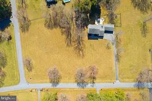 5700 Lake Christopher Dr, Rockville, MD 20855 - Photo 51