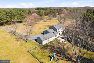 5700 Lake Christopher Dr, Rockville, MD 20855 - Photo 47