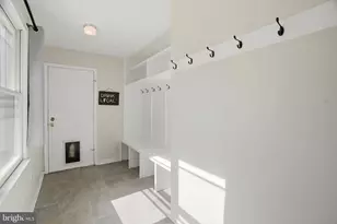 5700 Lake Christopher Dr, Rockville, MD 20855 - Photo 25