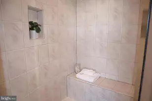 10401 Grosvenor Pl, Rockville, MD 20852 - Photo 45