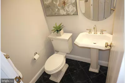 10401 Grosvenor Place #1704, Rockville, MD 20852 - Photo 37