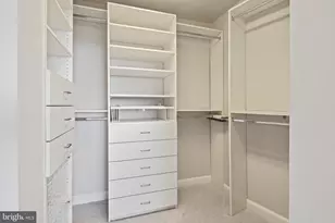 10401 Grosvenor Pl, Rockville, MD 20852 - Photo 61