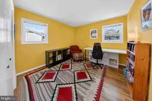14205 Parkvale Rd, Rockville, MD 20853 - Photo 17