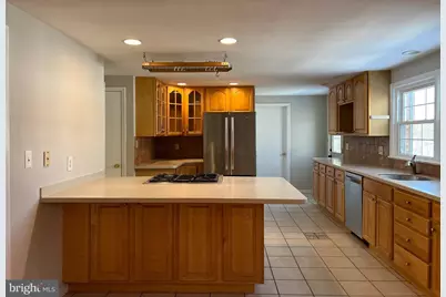 9841 Canal Road, Montgomery Village, MD 20886 - Photo 9