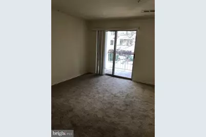 18535 Boysenberry Drive #220, Gaithersburg, MD 20879 - Photo 3