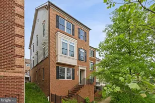 124 Liriope Place, Gaithersburg, MD 20878 - Photo 1