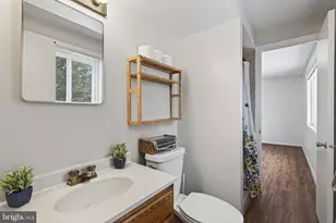 13832 Dowlais Dr, Rockville, MD 20853 - Photo 39