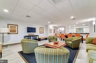 4242 East-West Hwy, Chevy Chase, MD 20815 - Photo 19