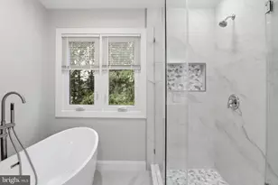 10515 Sunny Brooke Ln, Potomac, MD 20854 - Photo 23