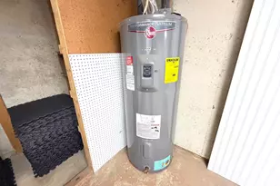 20101 Waringwood Way, Gaithersburg, MD 20886 - Photo 41