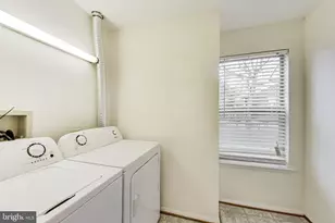 18401 Guildberry Dr, Gaithersburg, MD 20879 - Photo 17