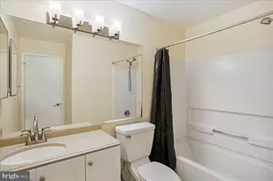 18401 Guildberry Dr, Gaithersburg, MD 20879 - Photo 7