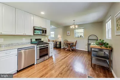 4715 Oxbow Road, Rockville, MD 20852 - Photo 7