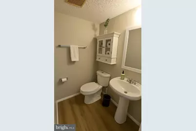 12442 Quail Woods Drive, Germantown, MD 20874 - Photo 5