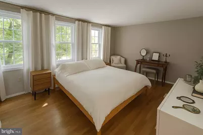 12442 Quail Woods Drive, Germantown, MD 20874 - Photo 7