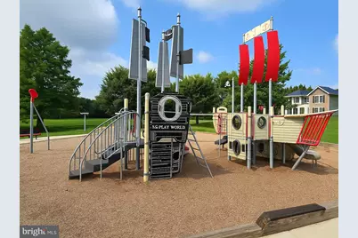 12442 Quail Woods Drive, Germantown, MD 20874 - Photo 17