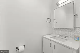 8551 Connecticut Ave, Chevy Chase, MD 20815 - Photo 15