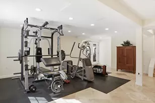 8818 Cold Spring Rd, Potomac, MD 20854 - Photo 41