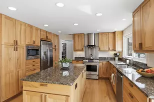 8818 Cold Spring Rd, Potomac, MD 20854 - Photo 3