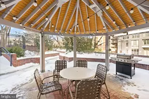 7500 Woodmont Ave, Bethesda, MD 20814 - Photo 21