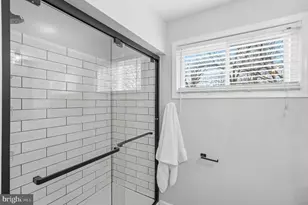 5716 Crawford Dr, Rockville, MD 20851 - Photo 13