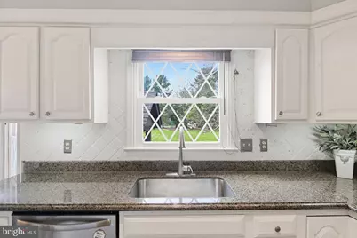 18906 Lindenhouse Road, Gaithersburg, MD 20879 - Photo 19