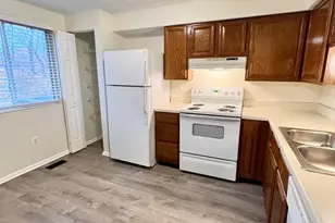 10129 Shelldrake Cir, Damascus, MD 20872 - Photo 13