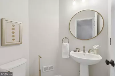 509 W Montgomery Avenue, Rockville, MD 20850 - Photo 15