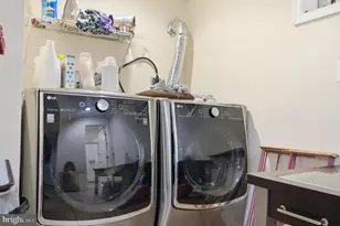 8506 Glenville Rd, Takoma Park, MD 20912 - Photo 21