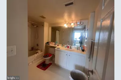 11710 Old Georgetown Road #602E, Rockville, MD 20852 - Photo 17