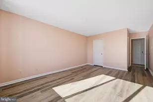 5225 Pooks Hill Rd, Bethesda, MD 20814 - Photo 15