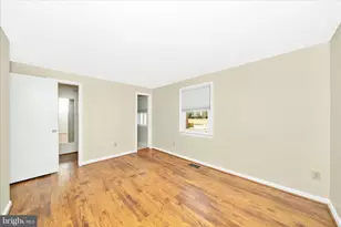 106 Lamont Ln, Gaithersburg, MD 20878 - Photo 5