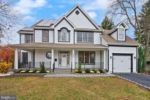 3336 Jones Bridge Ct, Chevy Chase, MD 20815 - Photo 3