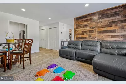 1900 Lyttonsville Road #702, Silver Spring, MD 20910 - Photo 13