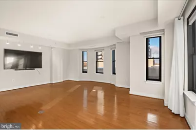 7710 Woodmont Avenue #513, Bethesda, MD 20814 - Photo 9