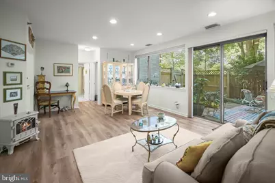 5450 Whitley Park Terrace #102, Bethesda, MD 20814 - Photo 7