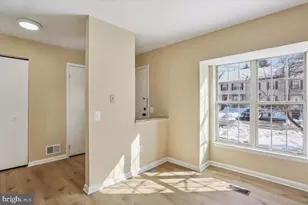 3531 Dartmoor Ln, Olney, MD 20832 - Photo 5