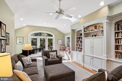 8008 Aberdeen Road, Bethesda, MD 20814 - Photo 15