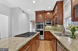 5516 Thornbush Ct, Bethesda, MD 20814 - Photo 11