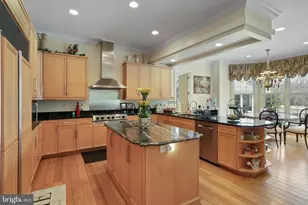 11409 Highland Farm Ct, Potomac, MD 20854 - Photo 5