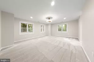 10220 Capitol View Ave, Silver Spring, MD 20910 - Photo 39