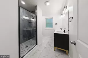 10220 Capitol View Ave, Silver Spring, MD 20910 - Photo 31