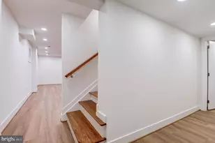 9704 Hall Rd, Potomac, MD 20854 - Photo 37