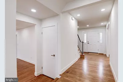 9704 Hall Road, Potomac, MD 20854 - Photo 3