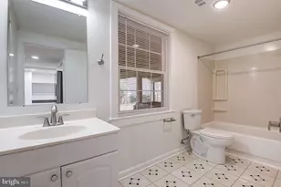 9704 Hall Rd, Potomac, MD 20854 - Photo 53