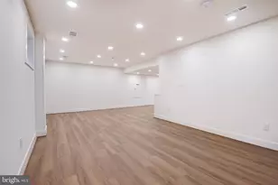 9704 Hall Rd, Potomac, MD 20854 - Photo 55