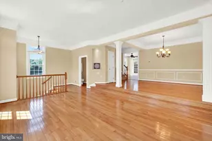 10427 Overgate Pl, Potomac, MD 20854 - Photo 5