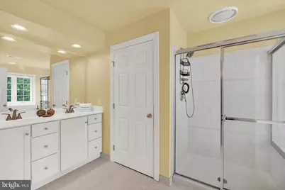 10427 Overgate Place, Potomac, MD 20854 - Photo 13