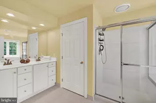 10427 Overgate Pl, Potomac, MD 20854 - Photo 13